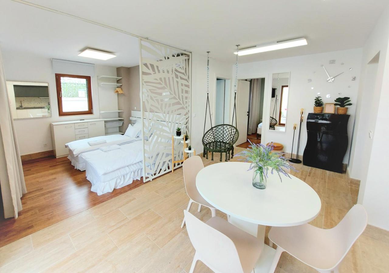 Apartment Emily Slatine Extérieur photo