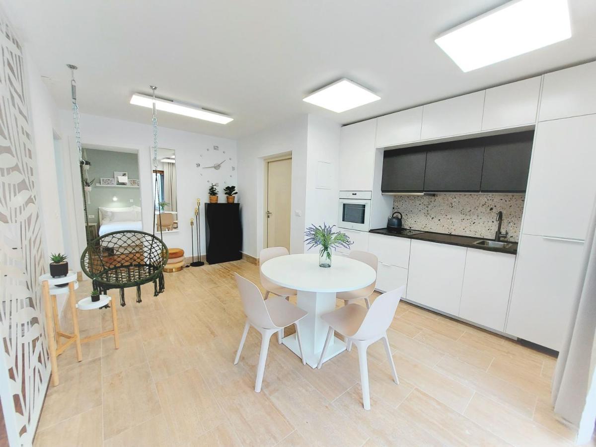 Apartment Emily Slatine Extérieur photo